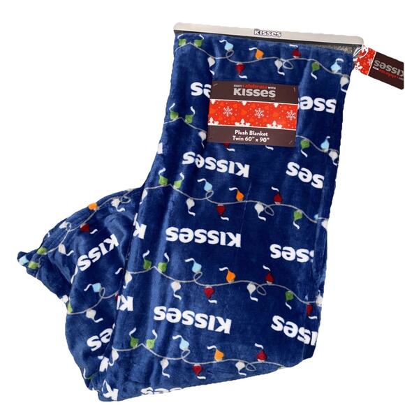 Hershey's Kisses String Lights Christmas Oversized Plush Throw 70" x 60" Blue - Picture 1 of 3